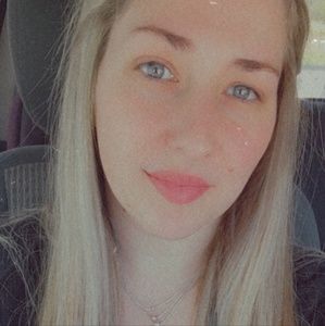 Meet your Posher, Bobbie